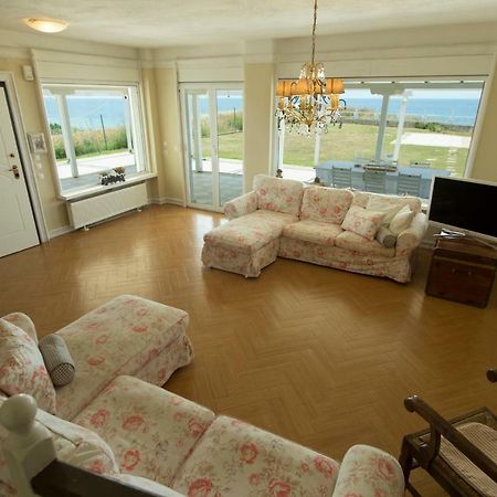 Magnificent Seascape Villa On A Secluded Beach Неа-Муданія Екстер'єр фото